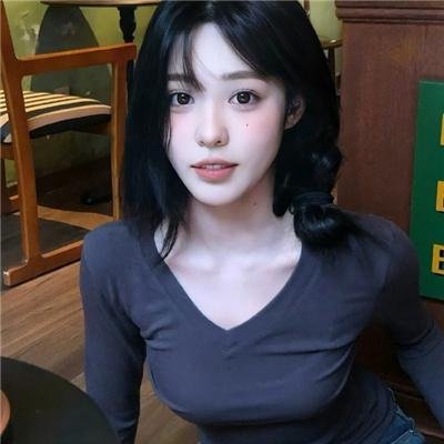 男极探射灯